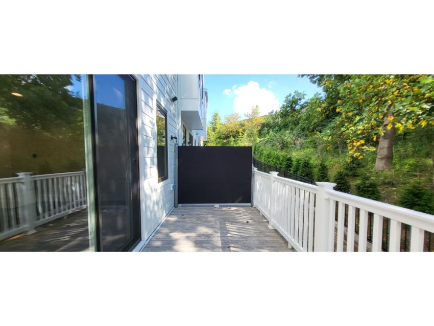 Crescent - 24ft-wide Townhome with Rooftop Terrace 