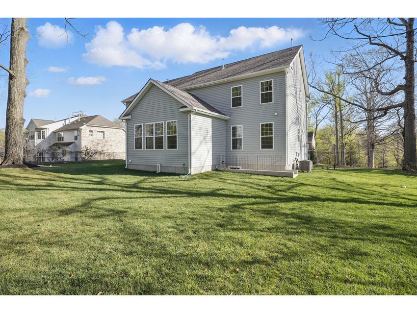 Lancaster Uphill - THREE GENERATIONAL HOME